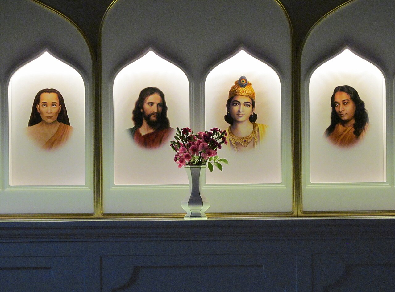 Altar depicting Babaji, Jesus, Krishna, and Yogananda at a Self-Realization Fellowship meditation circle